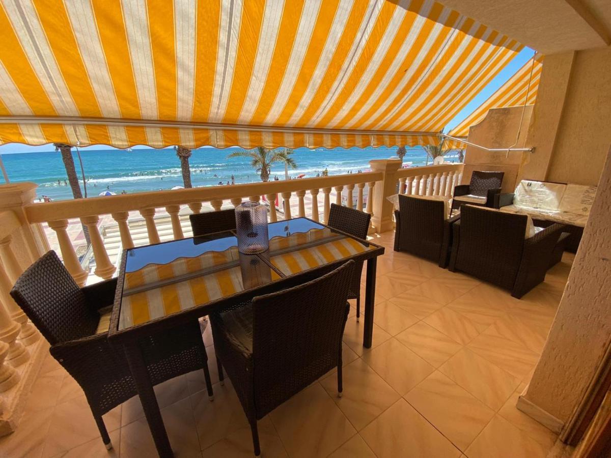 Apartamento Frente Al Mar En Кампелло Экстерьер фото